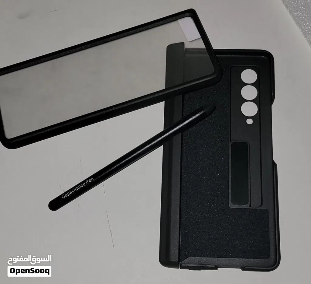 للبيع كفرات حماية ججملة او مفرد، مميزة وجديدة لأجهزة سامسونج (Note 20 Ultra / Z Fold)
