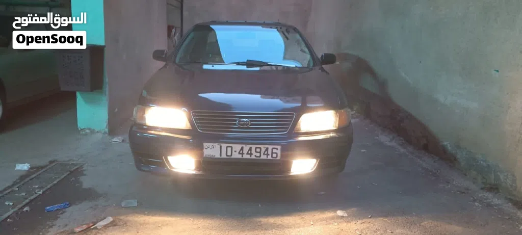 Nissan Maxima Standard