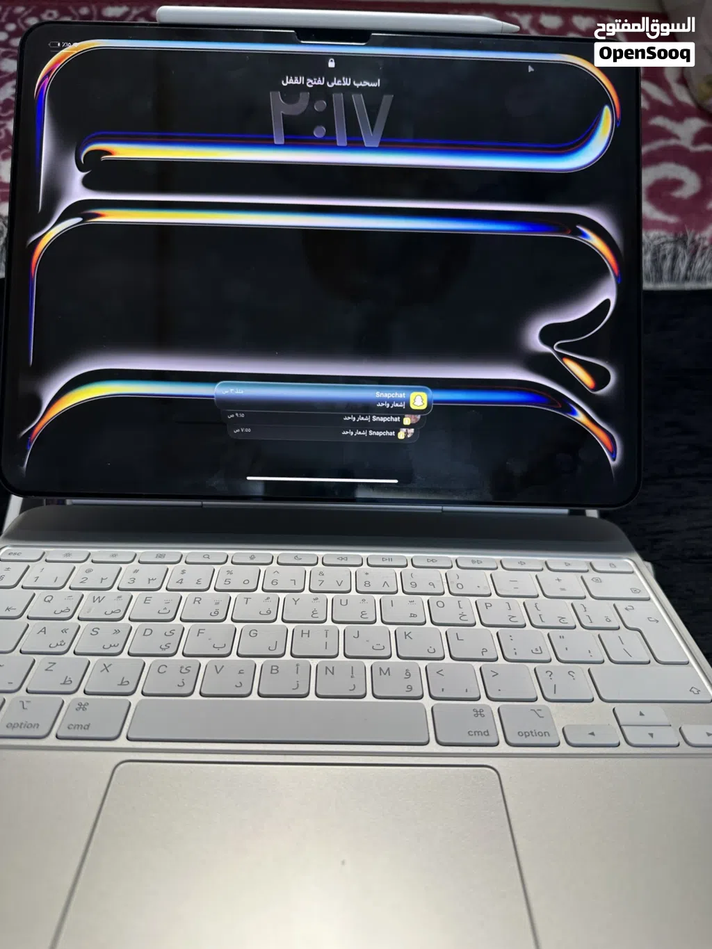 ايباد برو M5 احدث ايباد مقاس 13 inch بطاريه 100% معاه apple Magic Keyboard و apple pencil pro وضمان