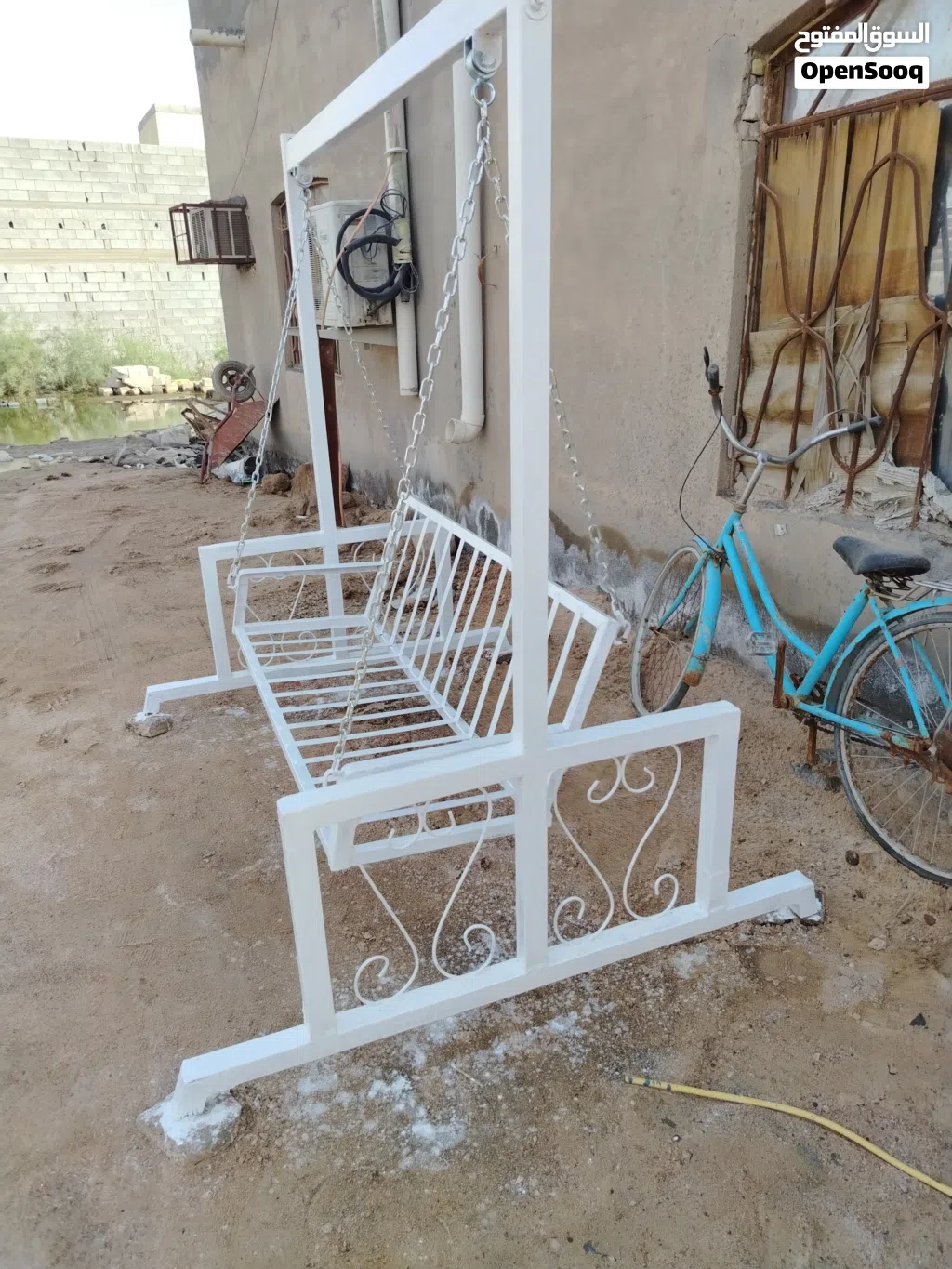 مرجوحه. تفضال