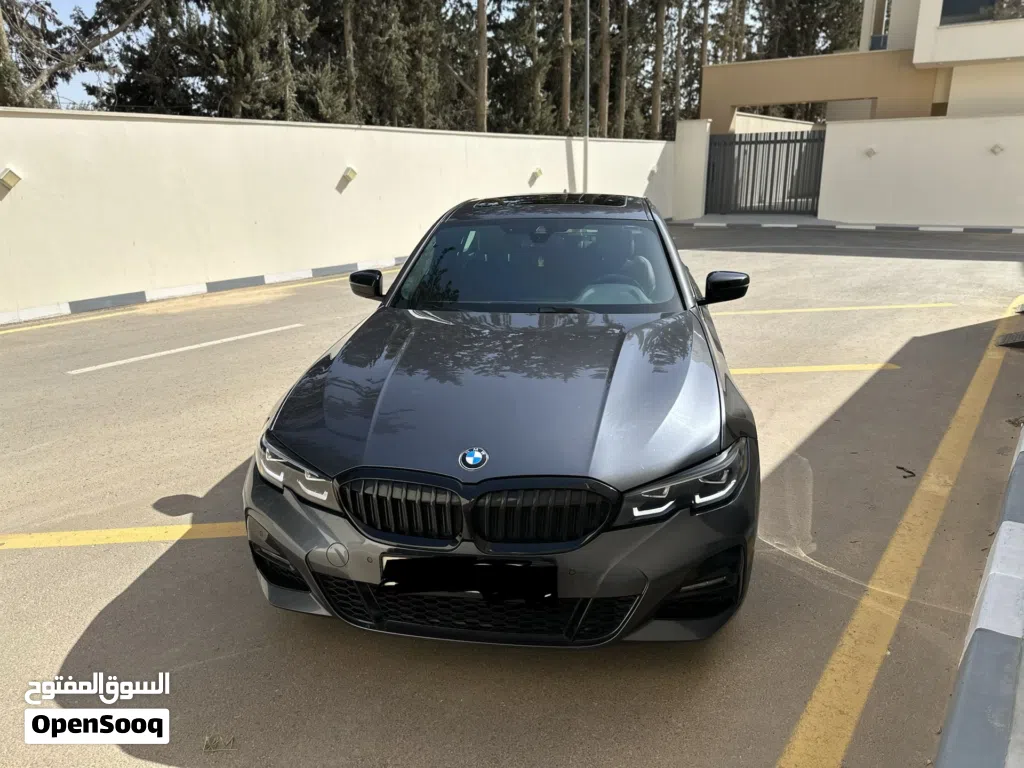 BMW 3 Series 330i
