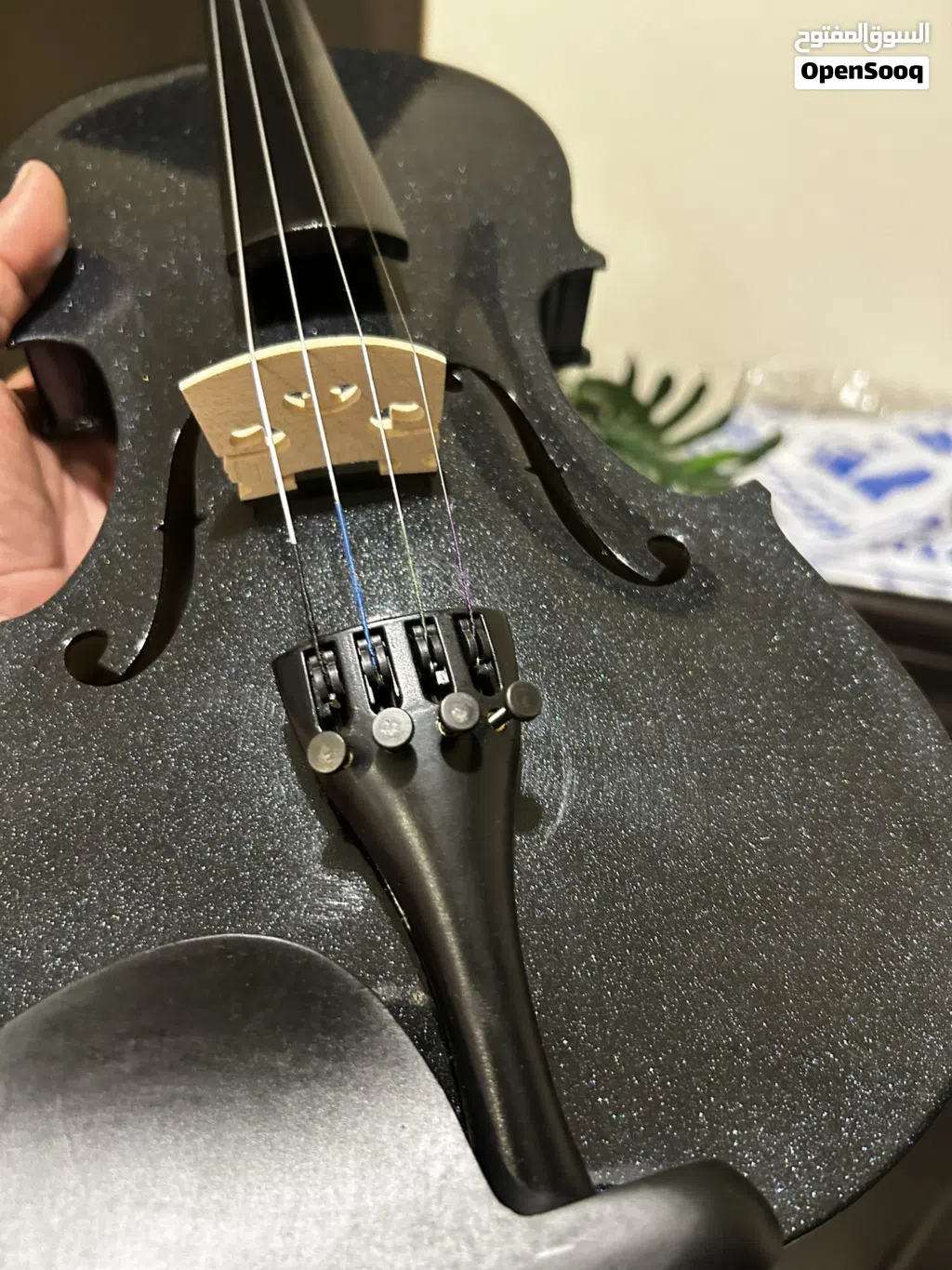 كمنجة جديدة بالكرتونviolin