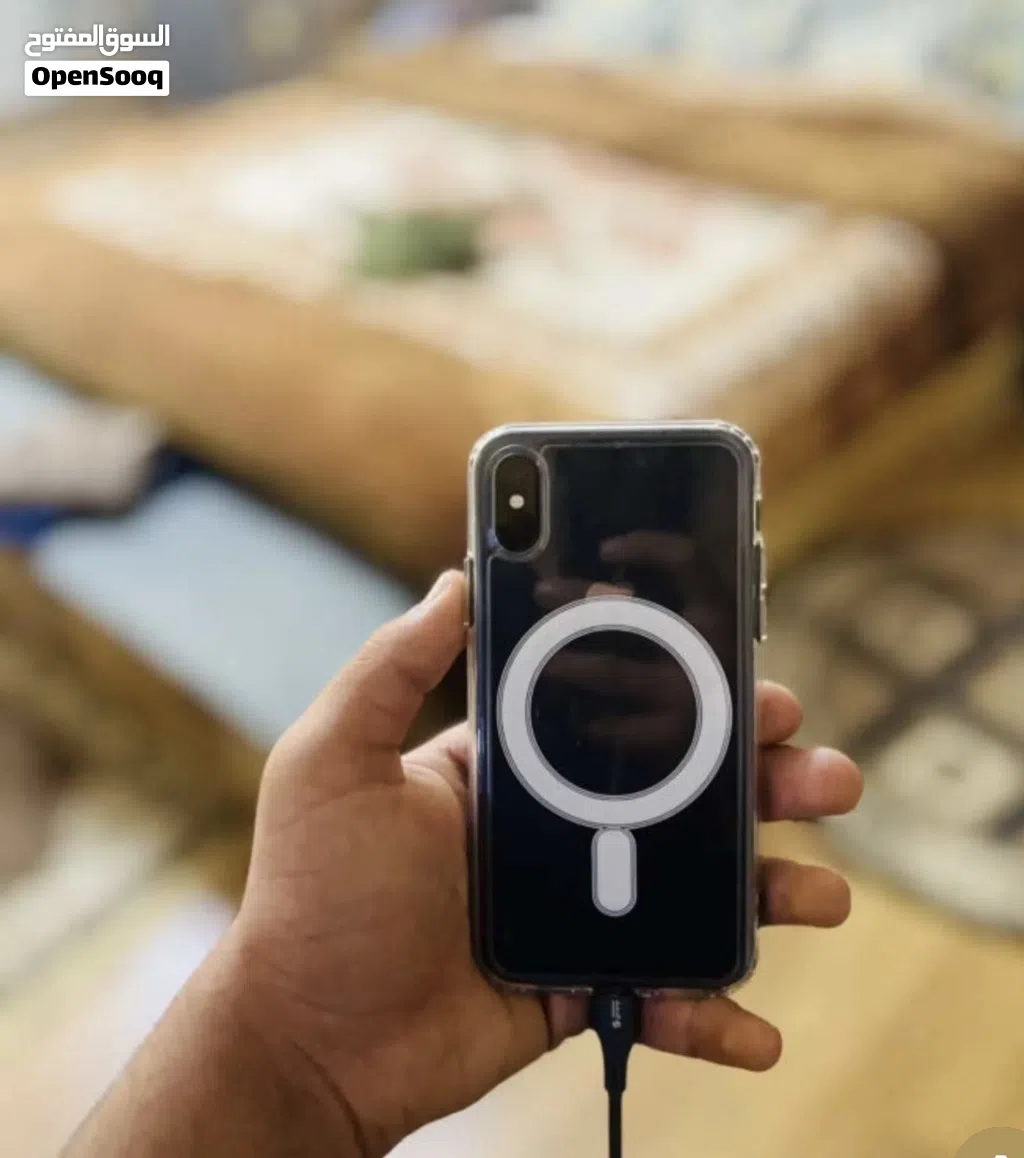 ايفون x عادي