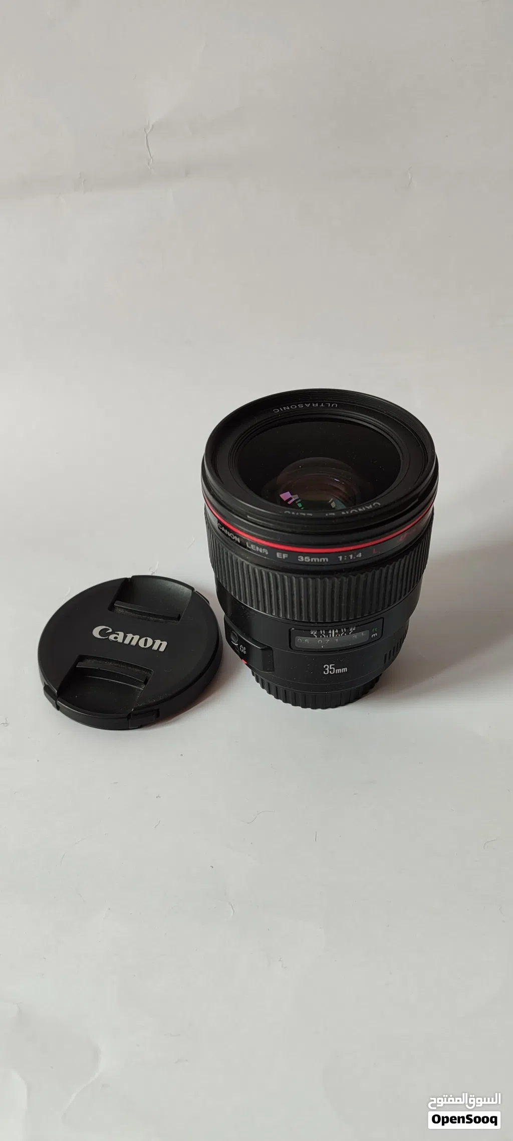 Canon 35mm f/1.4