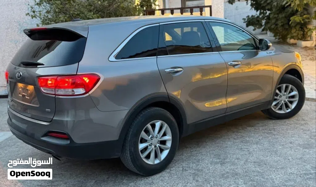 Kia Sorento EX