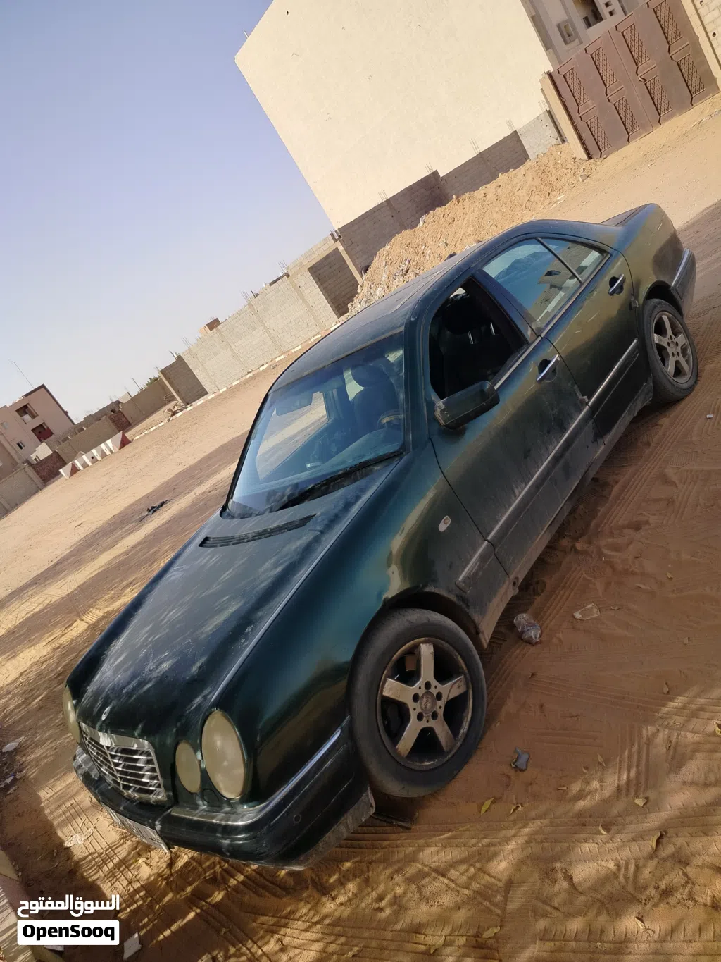 مرسيدس بنز الفئة-E E 430
