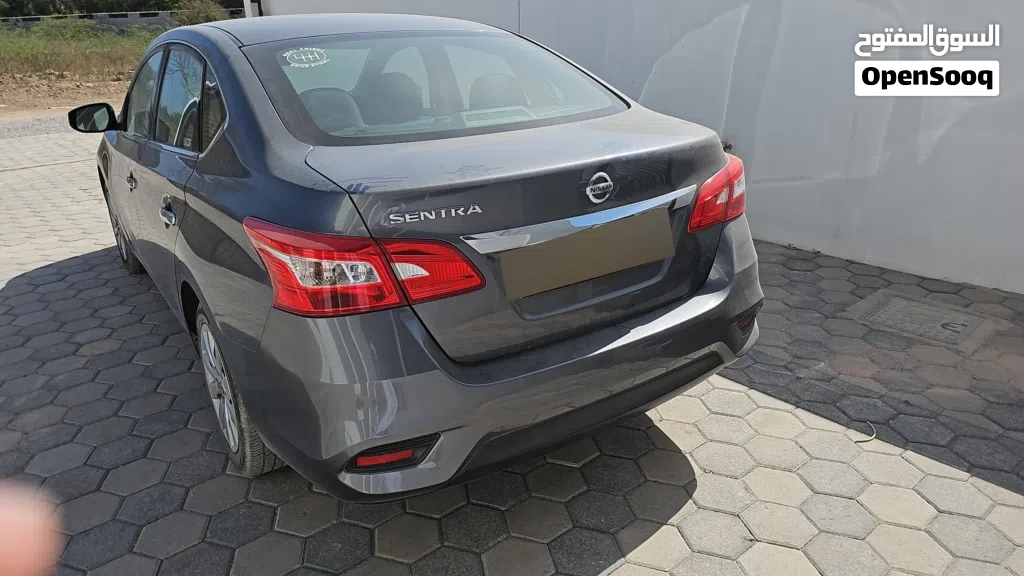 Nissan Sentra Standard