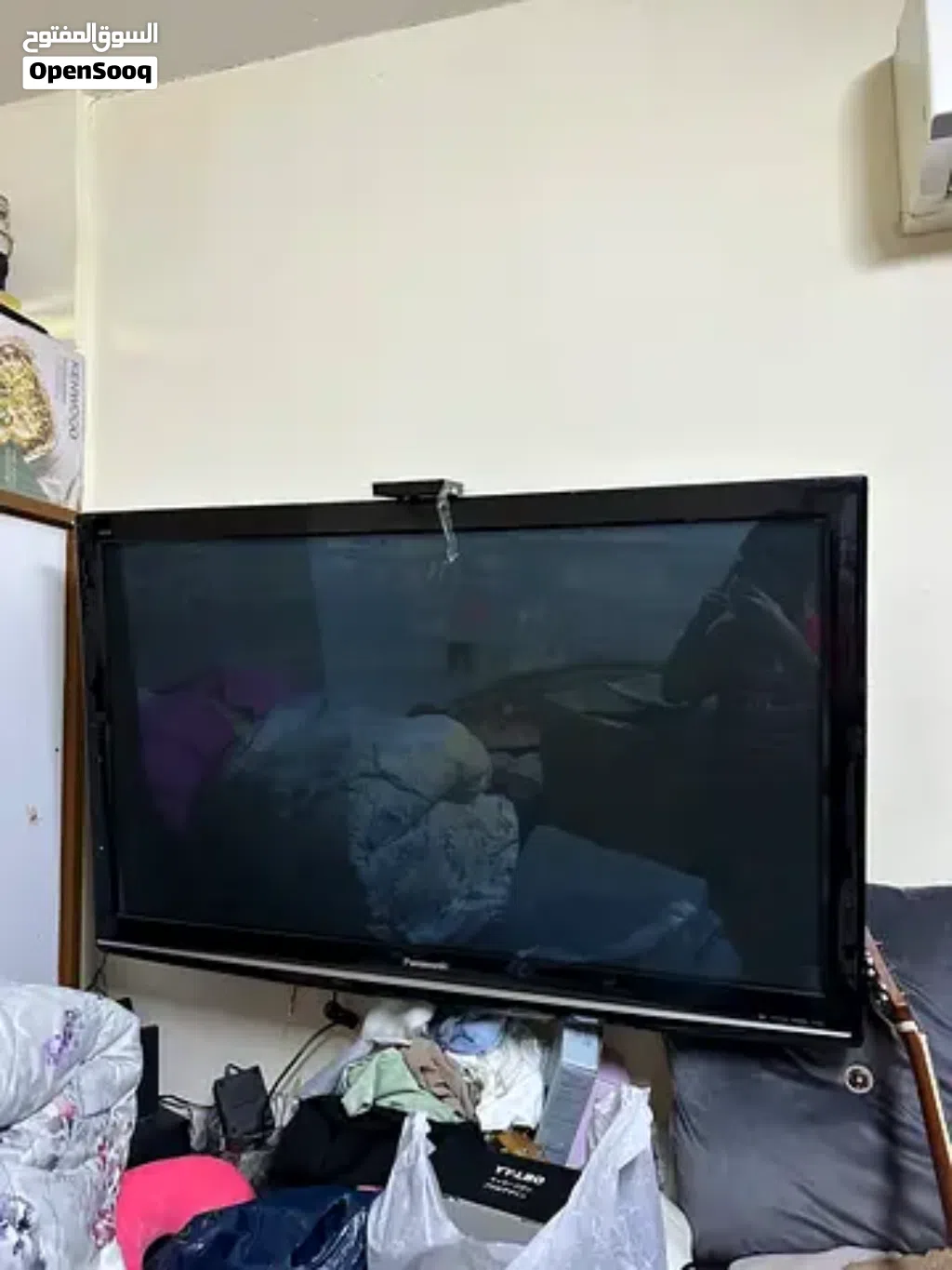 شاشه بلازما ماركه باسونيك مع ريمول واخرى شاشه حجم 21 ال جي اثنين شغالات