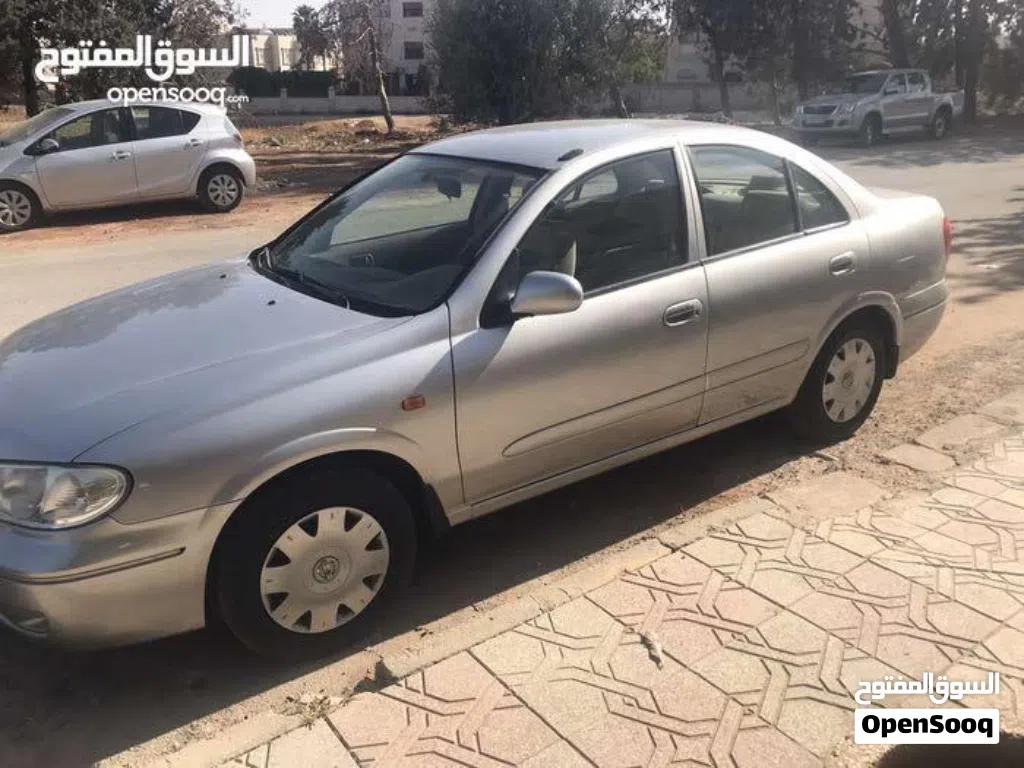 نيسان صني SL
