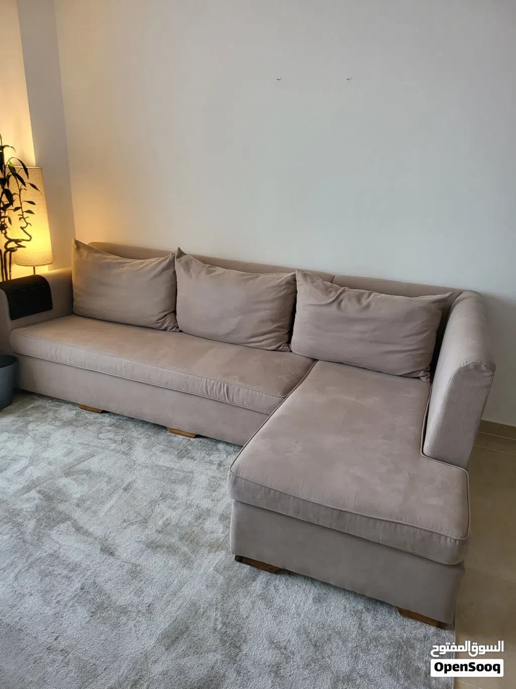 سفره 6 كرسي من Hub furniture حاله ممتازه وركنه270×150 لون كافيه حاله ممتازه وطا لات ايكيا 120×80