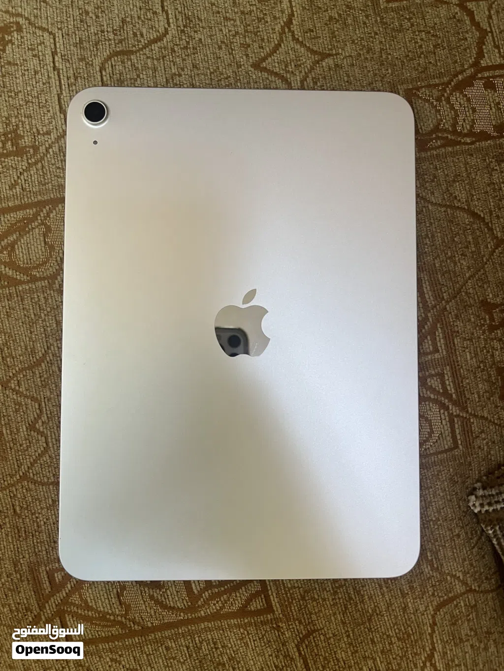 iPad (A16) 128GB - بحالة ممتازة جداً وكفالة سارية