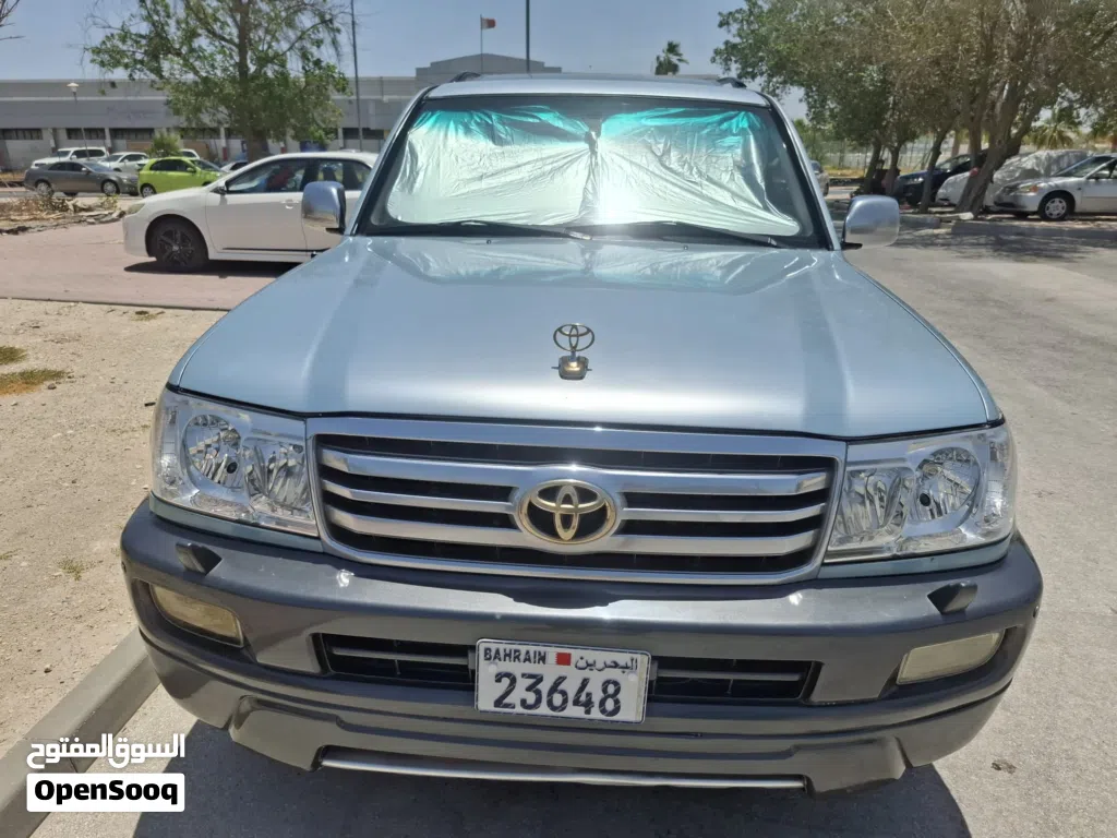 Toyota Land Cruiser GXR