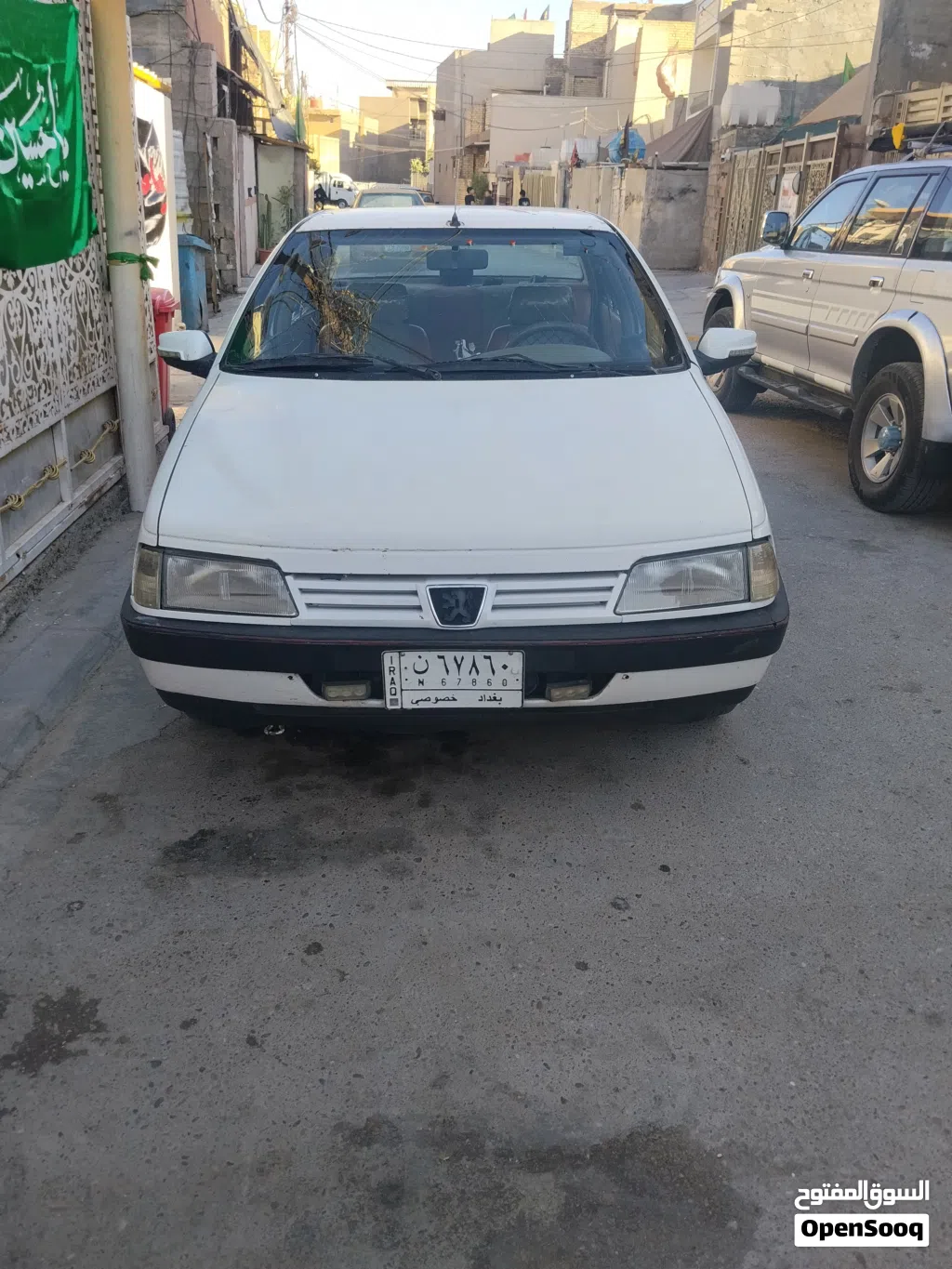 Peugeot 405