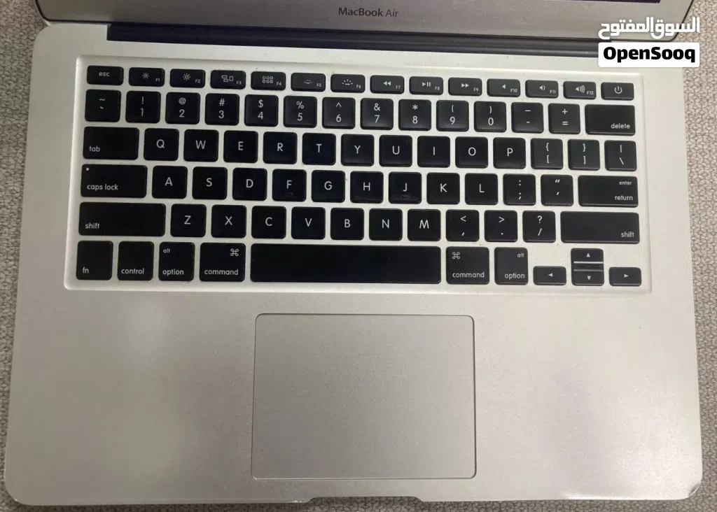 Apple MacBook Air 2015 Intel Core i5-5250U 1.6GHz 4GB RAM 128 SSD 13" Screen