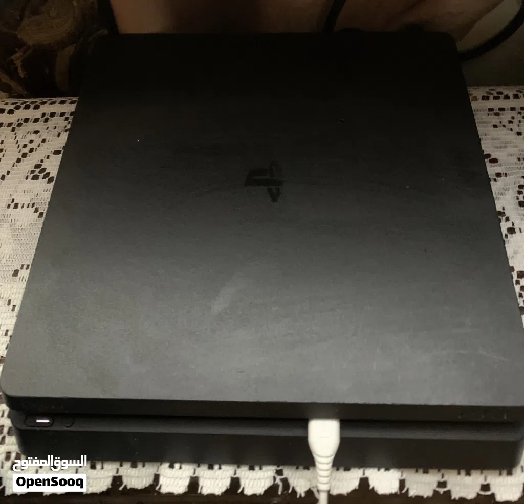 PlayStation 4 مستعمل بحاله الوكاله