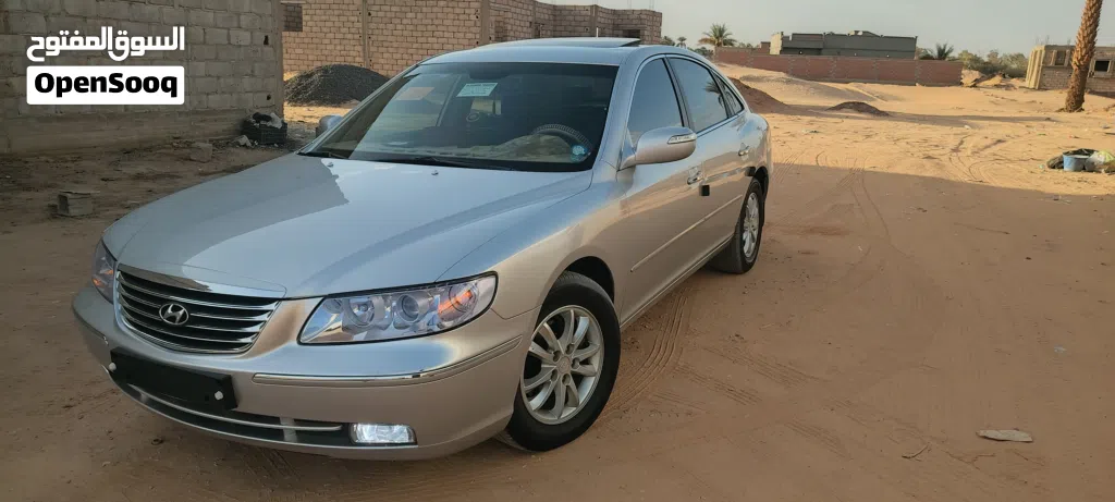 Hyundai Azera Standard