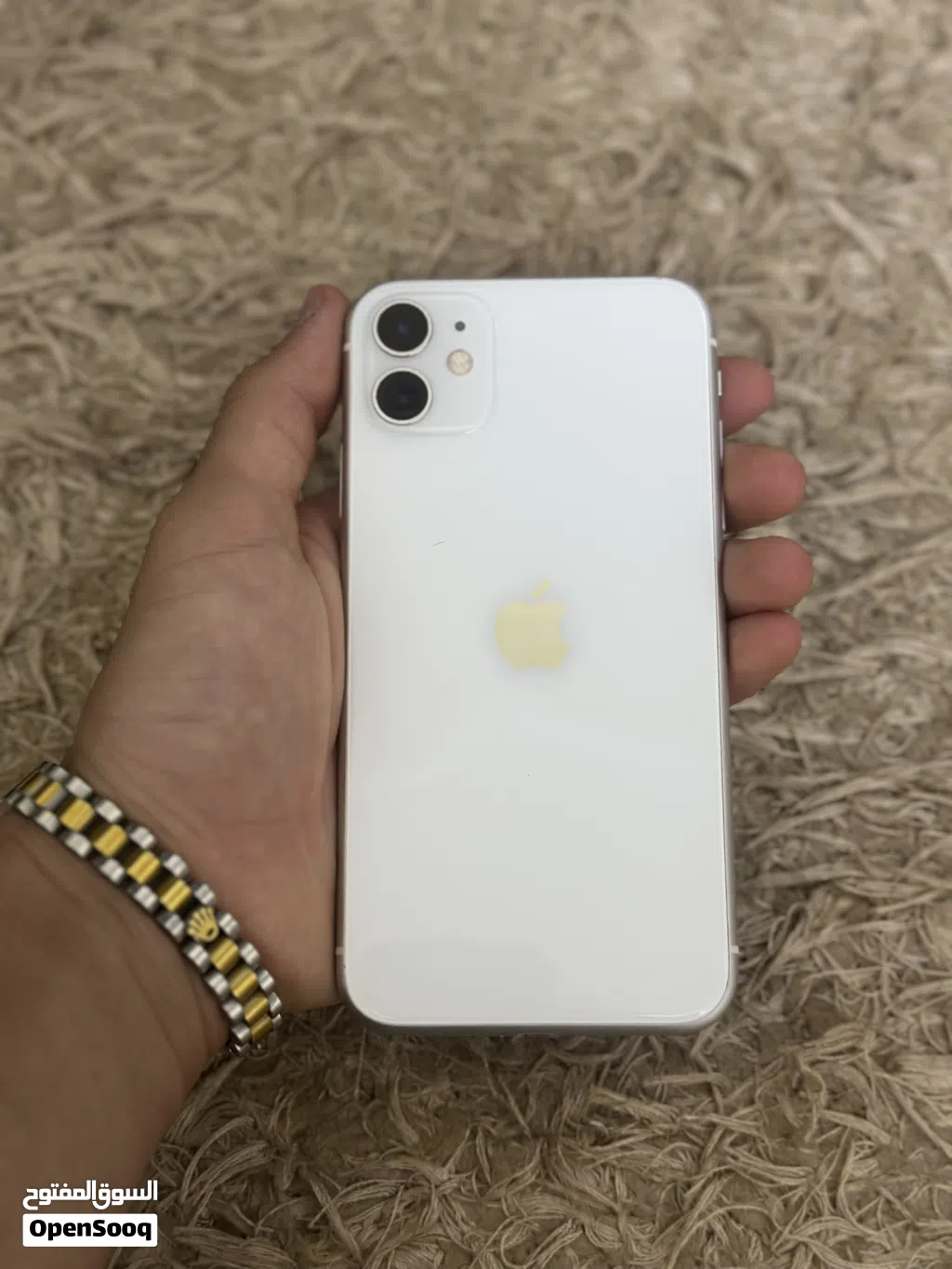 ايفون 11 للبيع