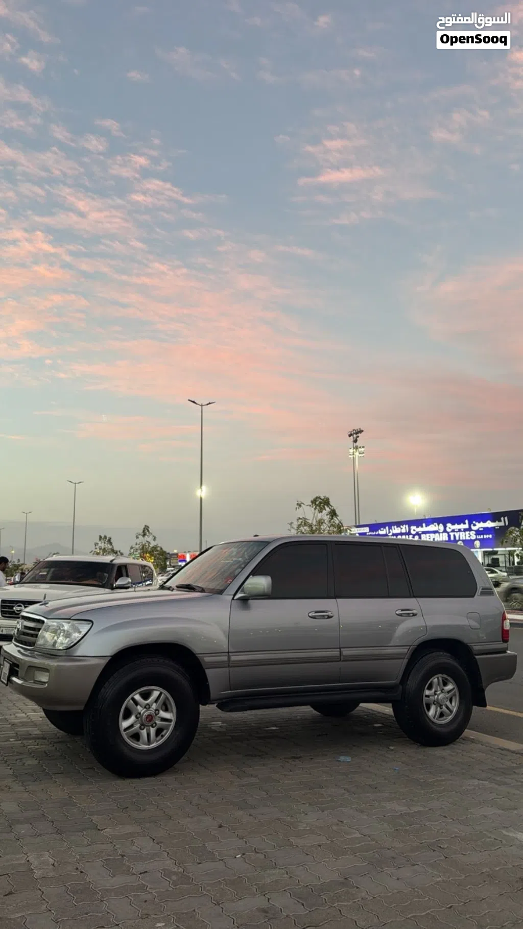 Toyota Land Cruiser VXR