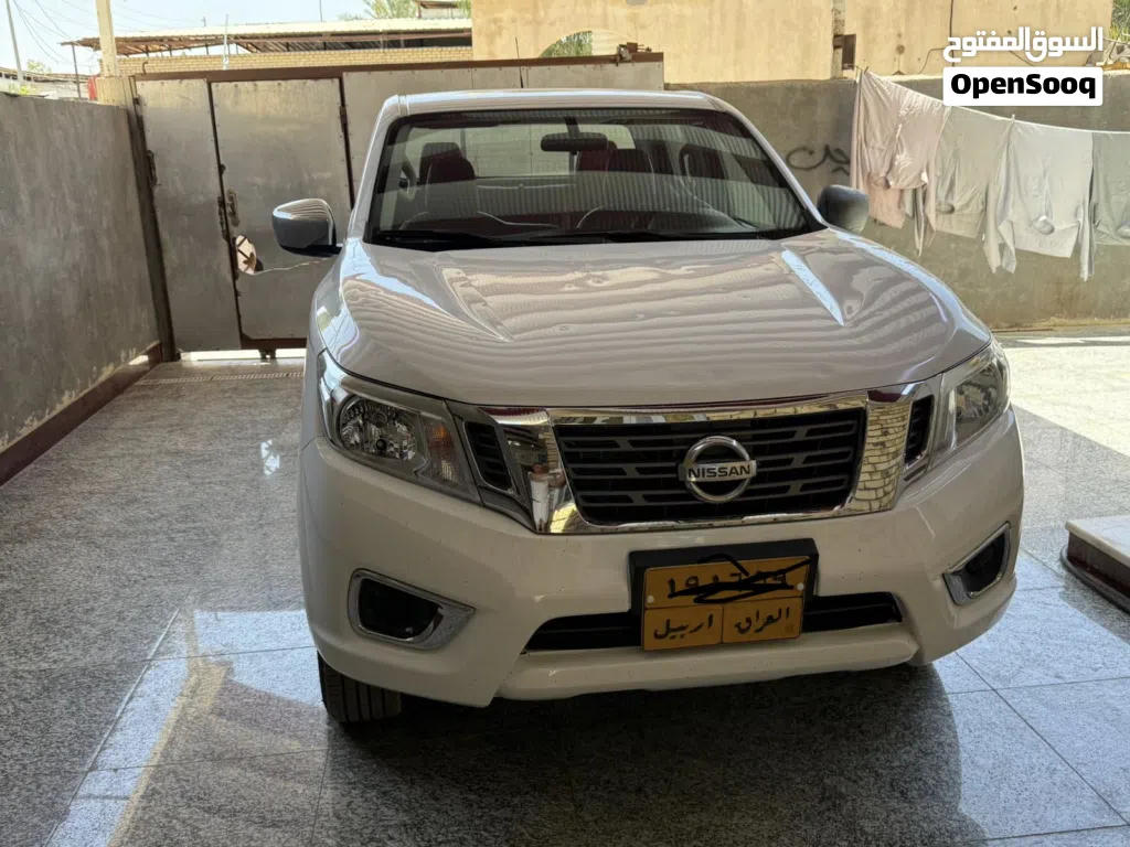 Nissan Navara SE
