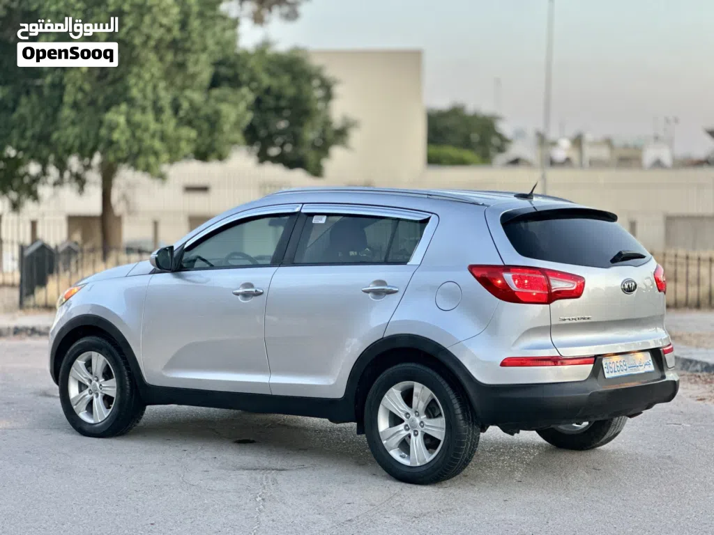Kia Sportage EX