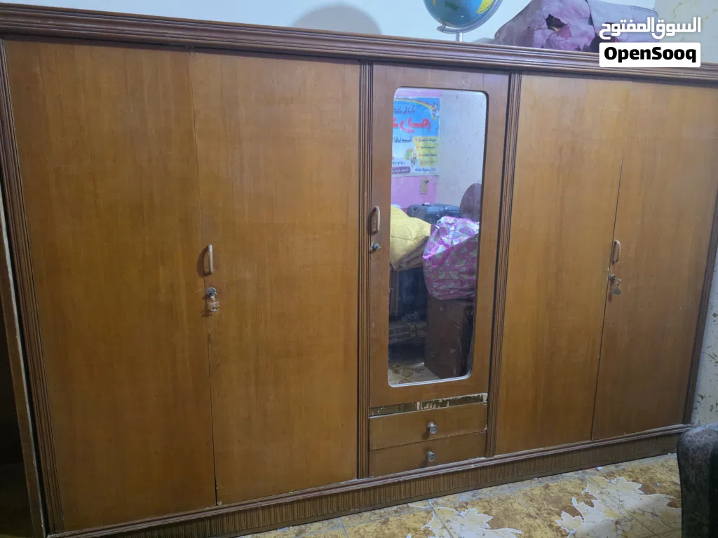 غرفة نوم كاملة صاح قديم