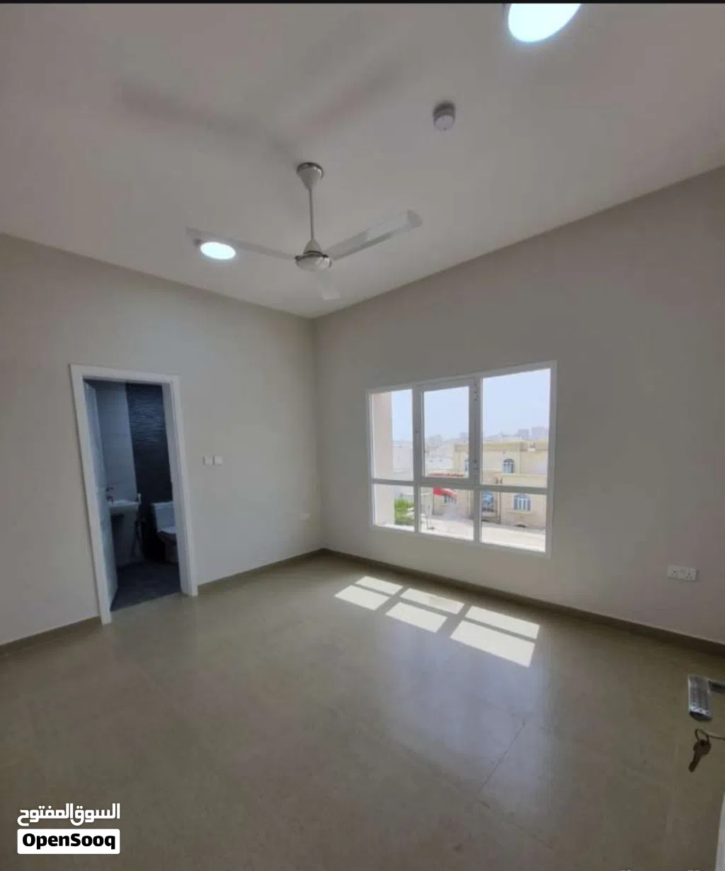 شقة راقية للإيجار بالمعبيلة الجنوبية Premium Apartment for Rent in Mabela