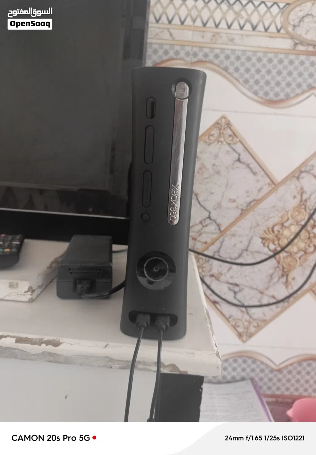 سلام عليكم اكس بوكس 360فات مستعمل قليل نظافه فول كامل ملحقات بي50لعبه مكاني نجف توصيل ماعندي