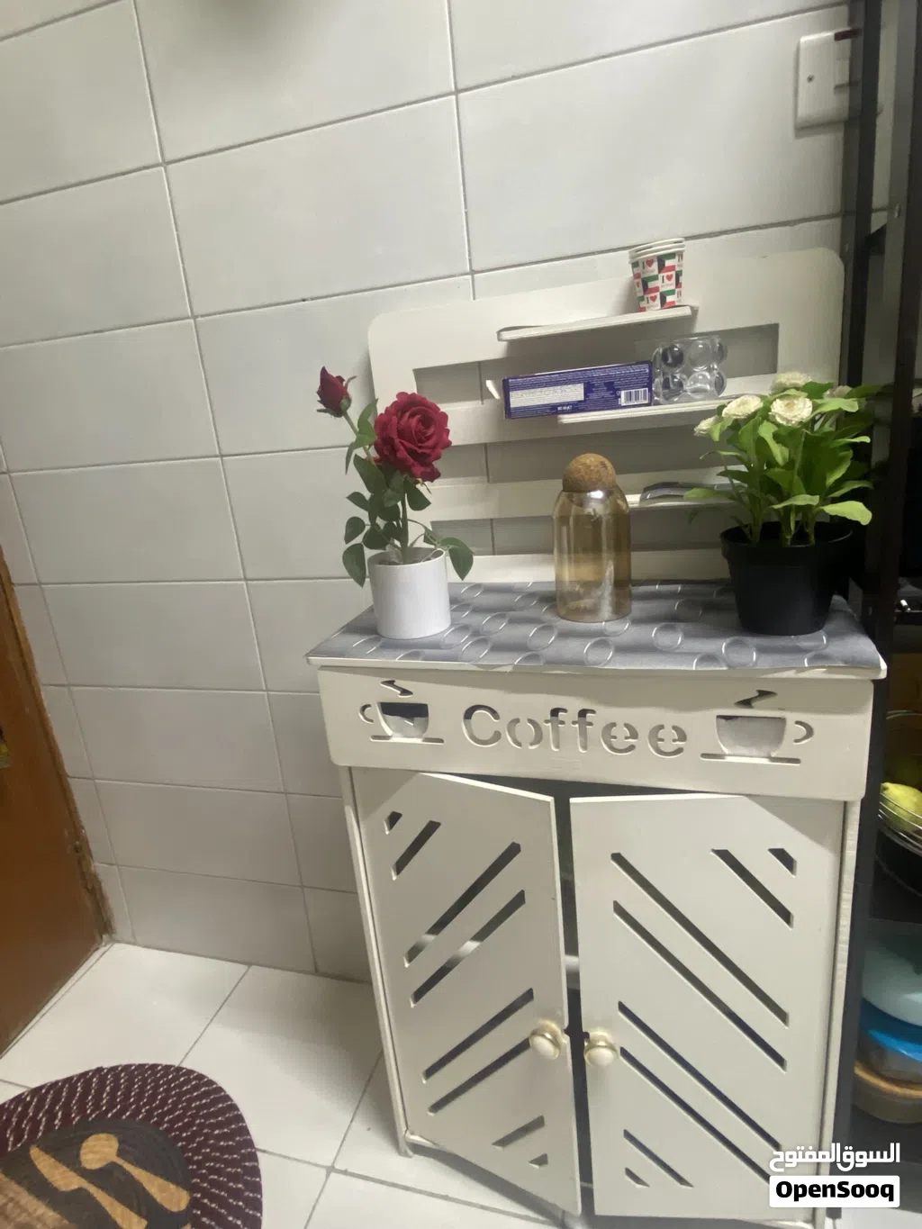 للبيع ركنة القهوة مستعملة