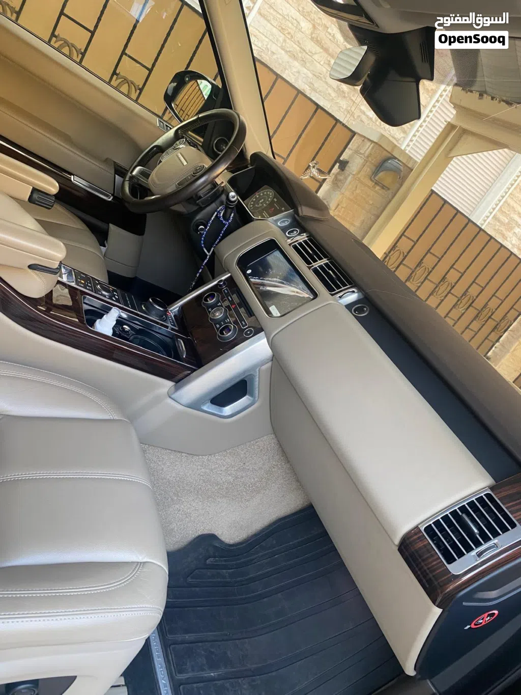 لاند روفر HSE V8