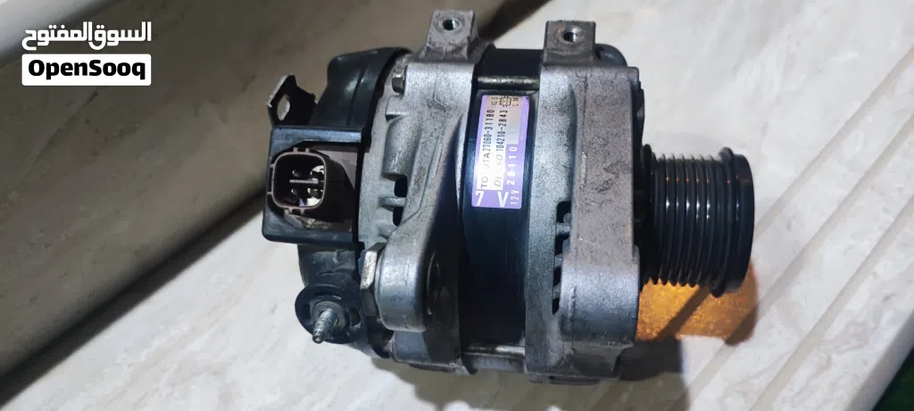 للبيع دينمو تشارج اف جي كروزر - fj cruiser alternator