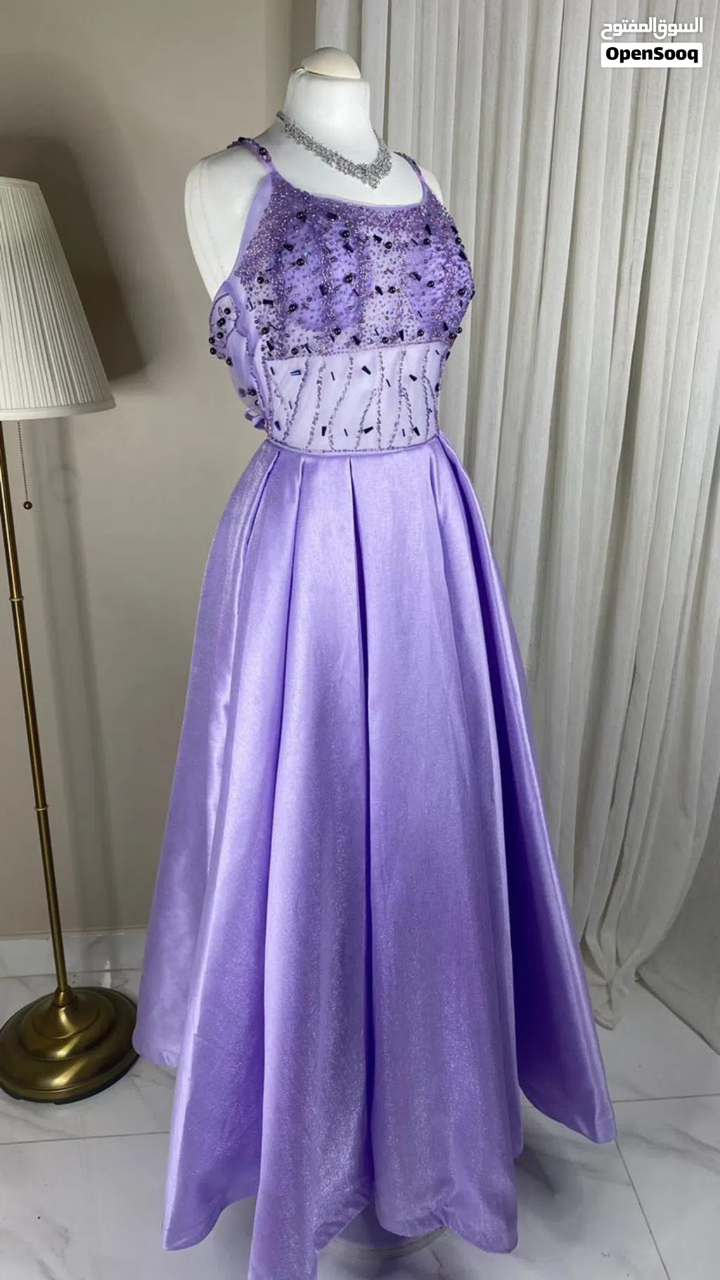 فستان سهرة أنيق جديد للبيع dress new