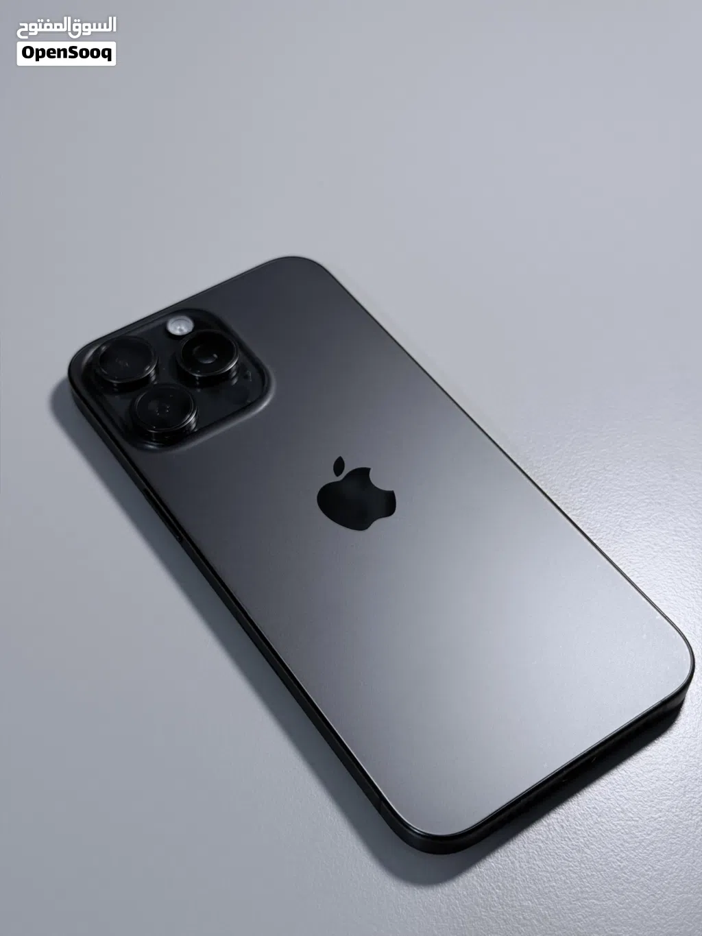 Apple iPhone 15 Pro Max 256GB Black Used - Excellent Condition with Charger
