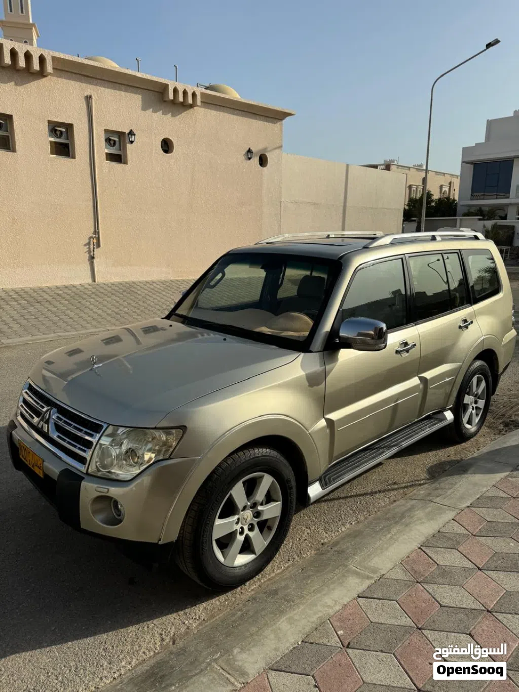 Mitsubishi Pajero GLS