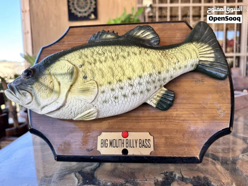 لعشاق النوادر: سمكة بيلي باس الأصلية الشهيرة (Big Mouth Billy Bass) اقرا الوصف مهم
