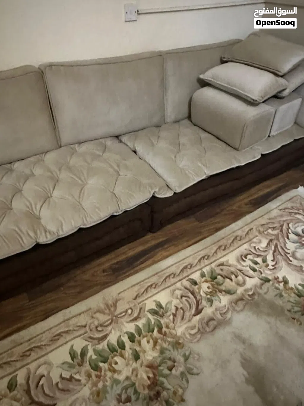 مجلس للبيع