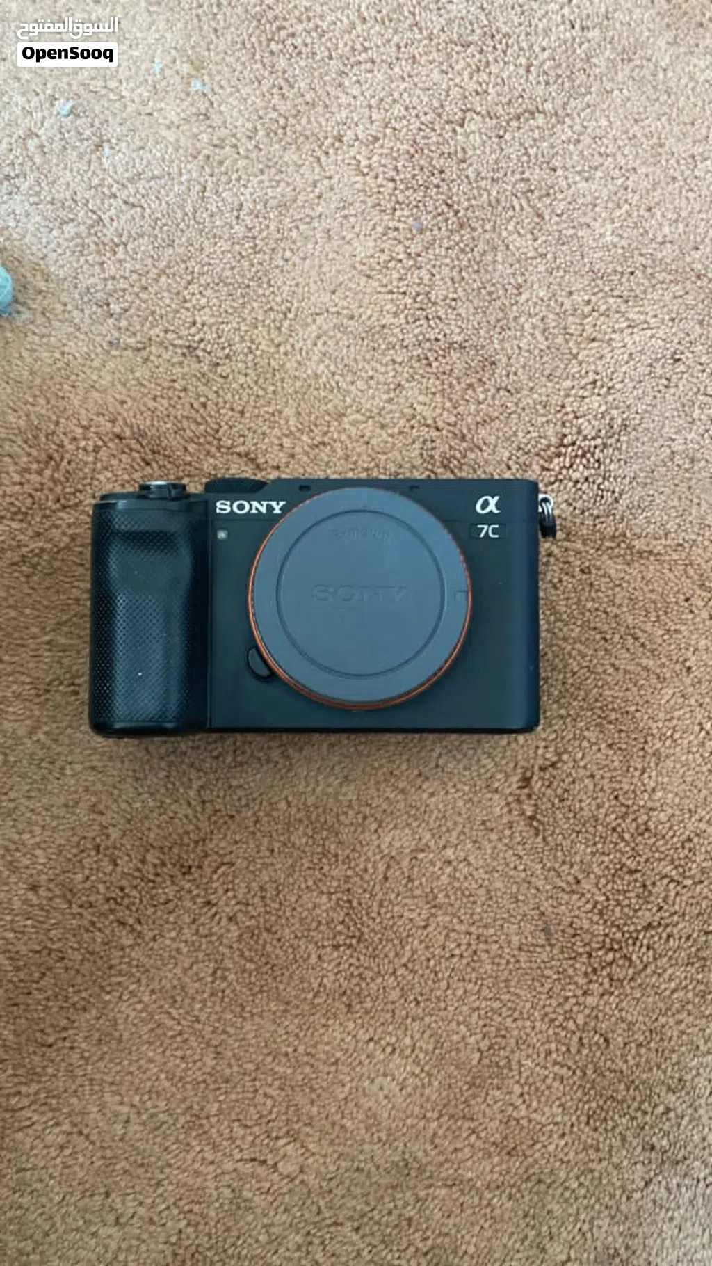 كاميرا سوني sony موديل a7c مع عدسة احترافيه