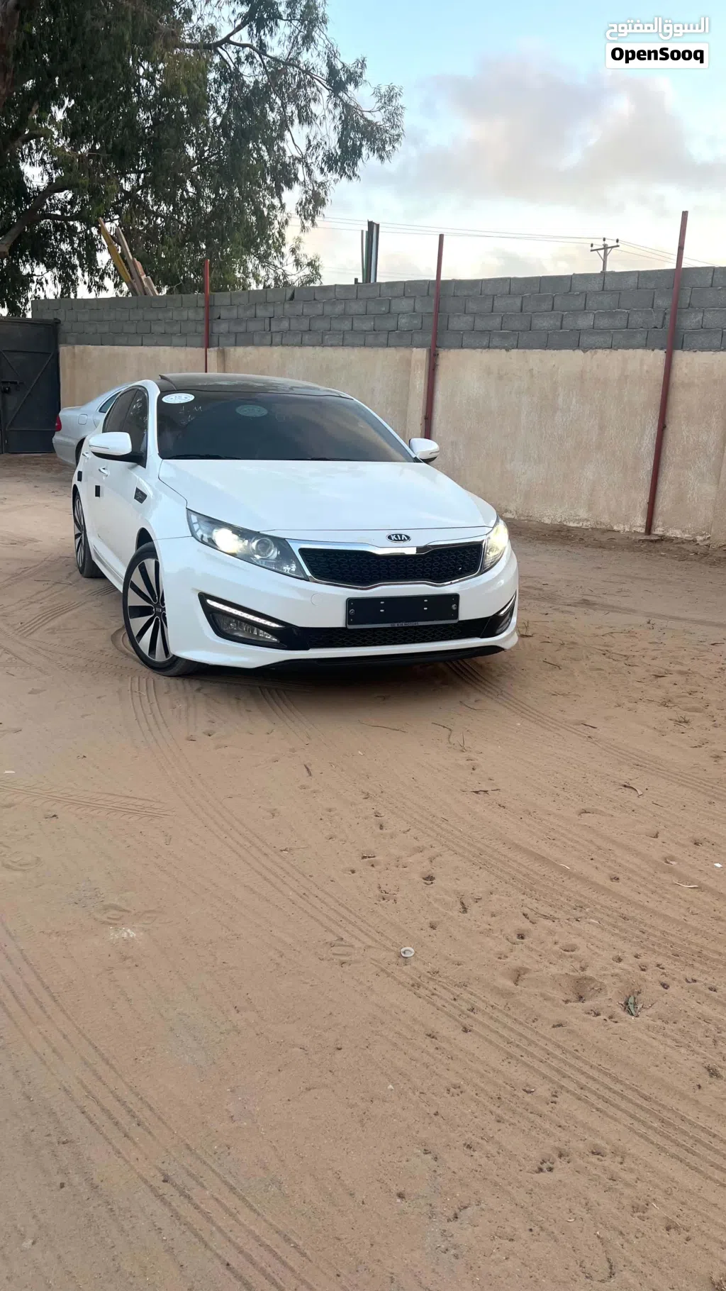 Kia K5 EX