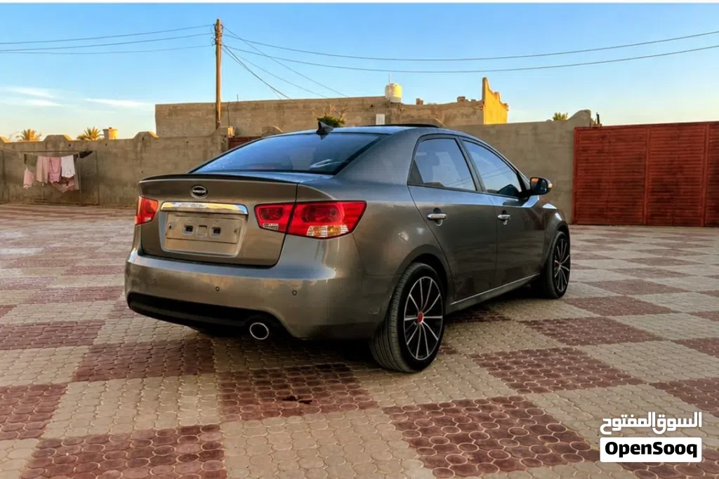 Kia Forte GT