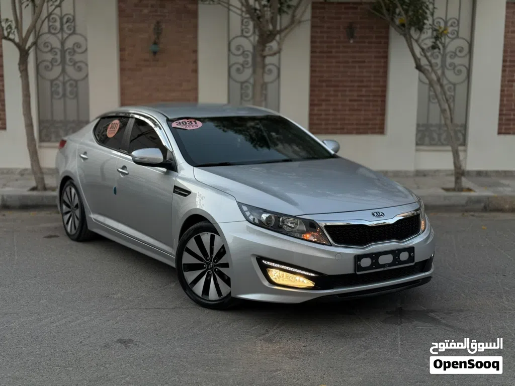 كيا K5 GT