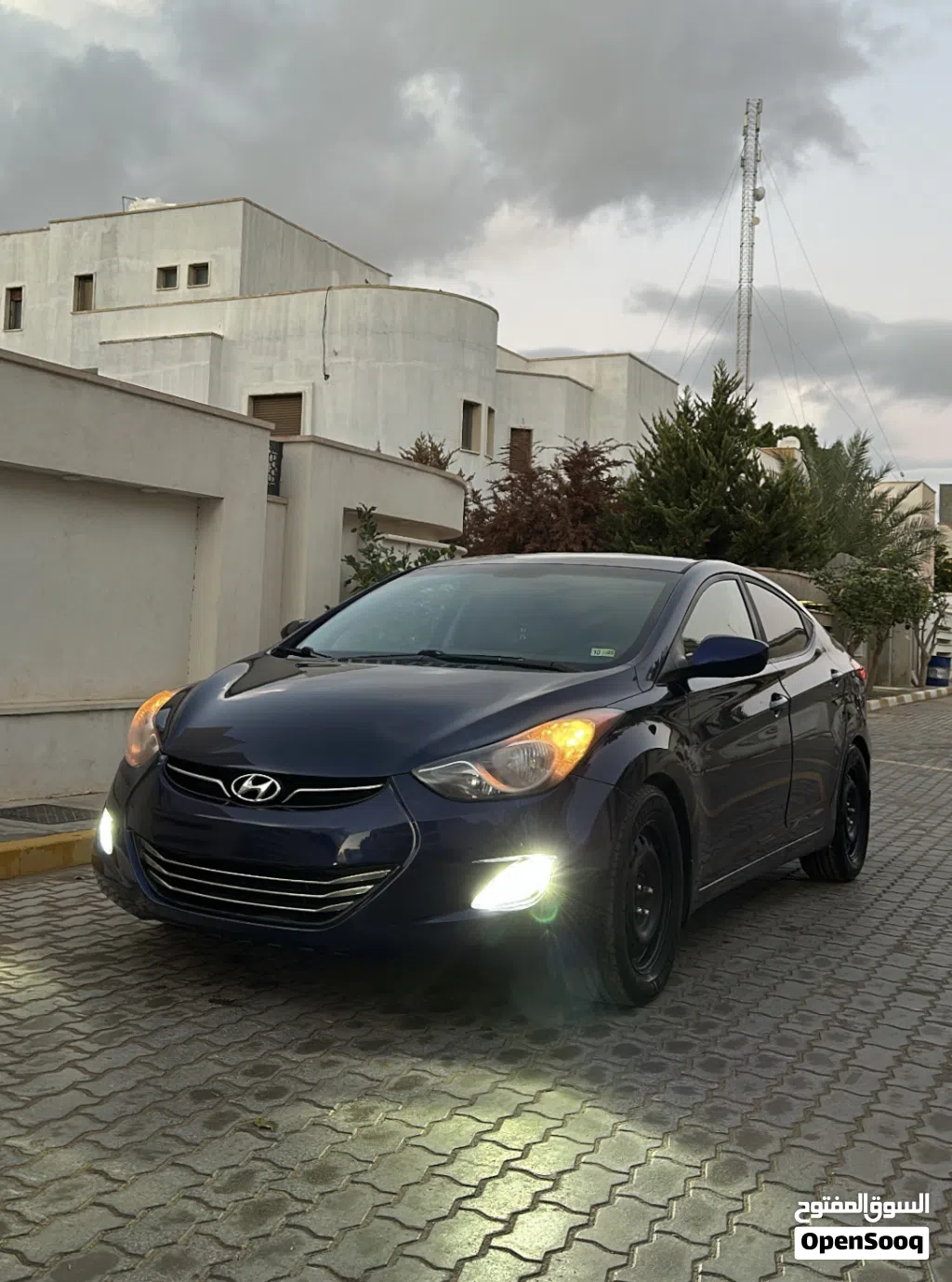 هيونداي النترا GLS