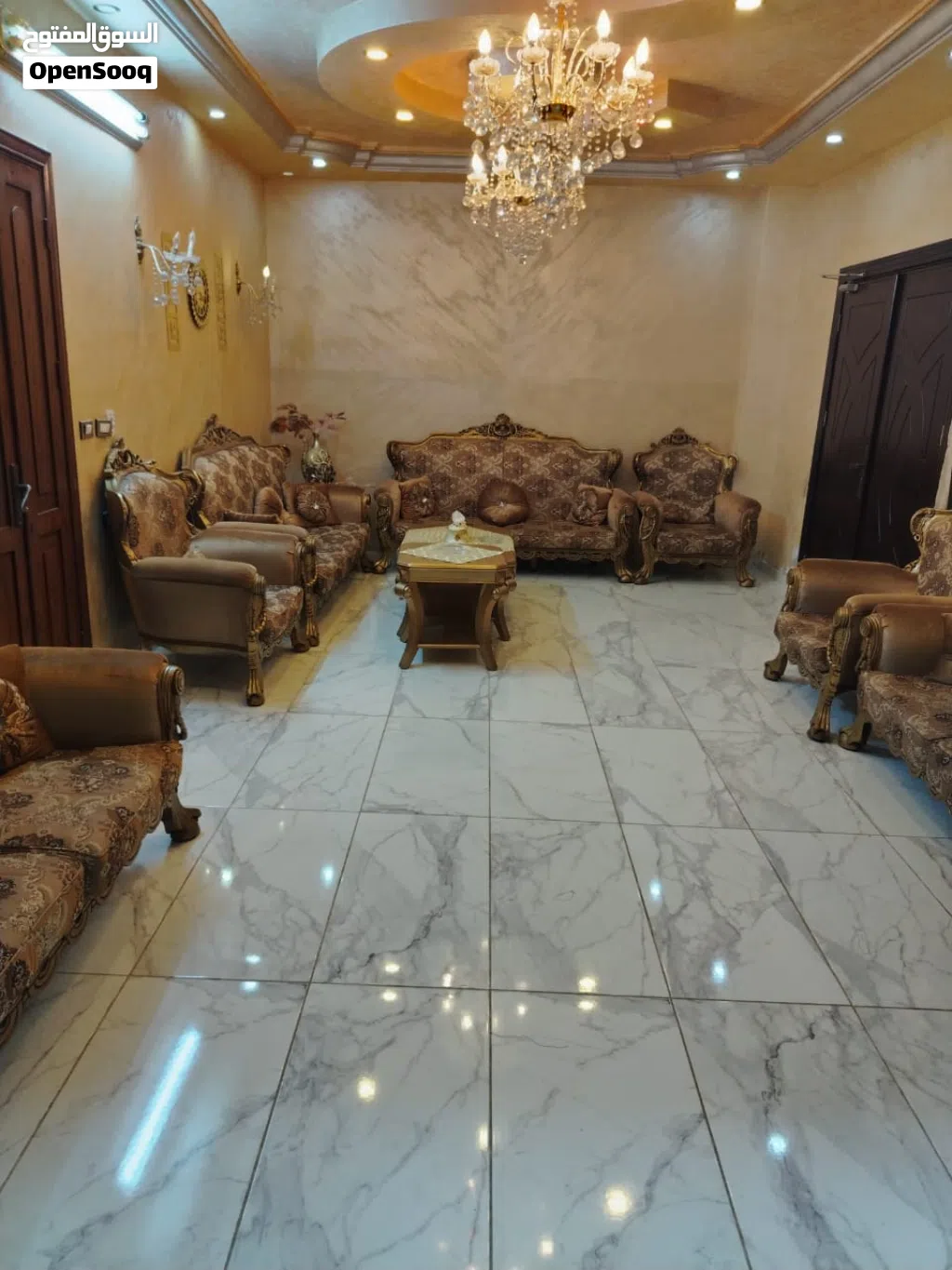 كنب تفصيل خشب مصري