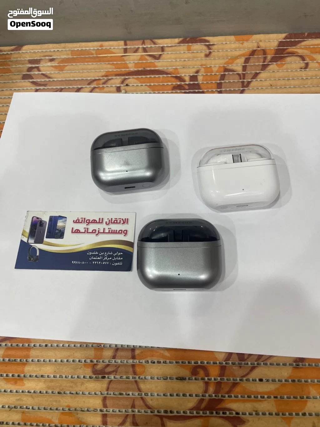للبيع سماعه سامسونج مستعمل بودس 3 اصليه نظيفه متوفر لون ابيض ولون اسود
