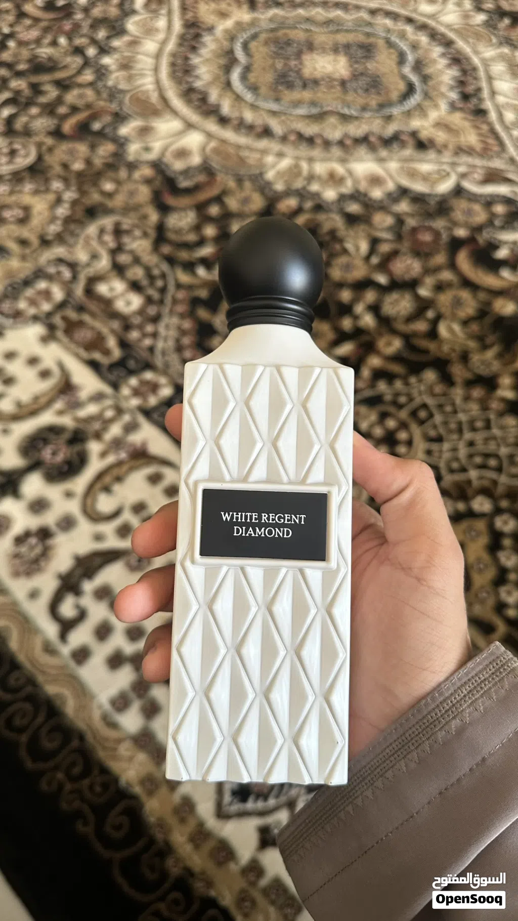 مجموعه عطور اصليه مستعمل القليل منها