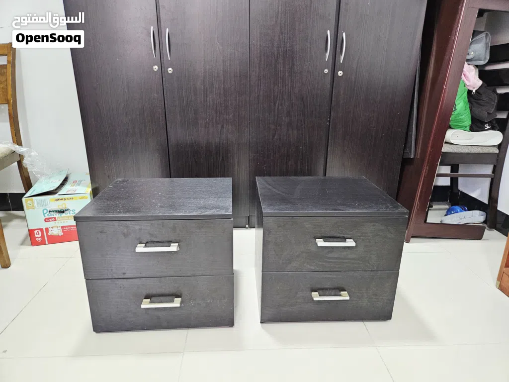 Set of 2 wooden Beside Table / Side table for Sale
