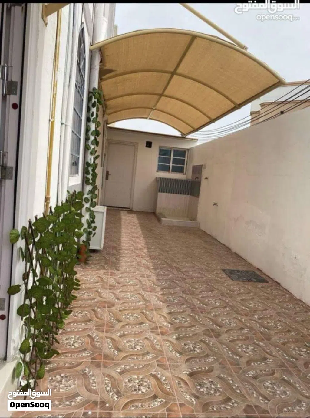 شقة للايجار الموالح الجنوبية قريب من جامع الحق