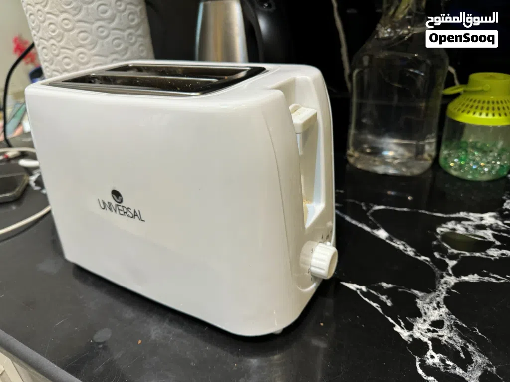 New Toaster Universal UN-038A 750W