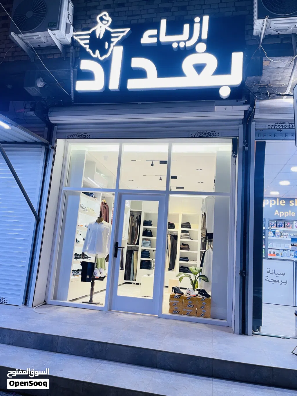 محل ملابس رجالي للبيع