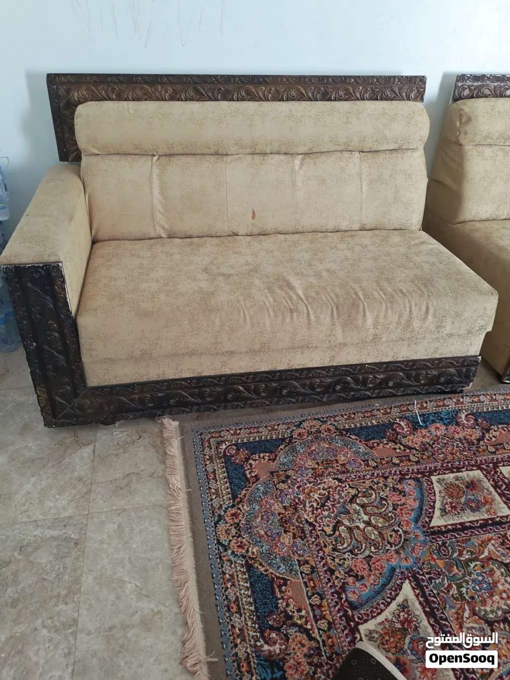 صوفه في حاله جيده