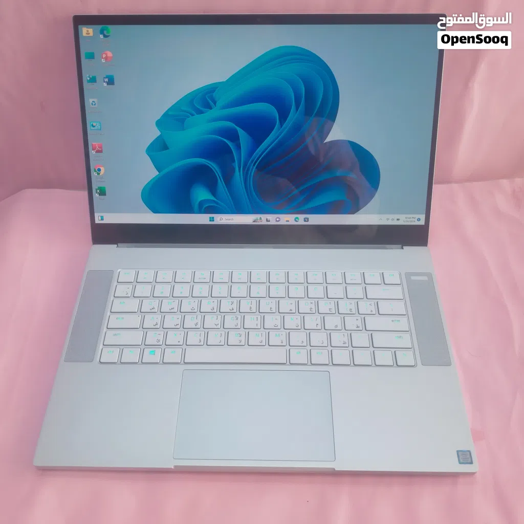 16GB NVIDIA QUADERO RTX 5000 GRAPHICS RAZER BLADE 15 STUDIO EDITION CORE I7 9750-H 32GB RAM DDR-4 51