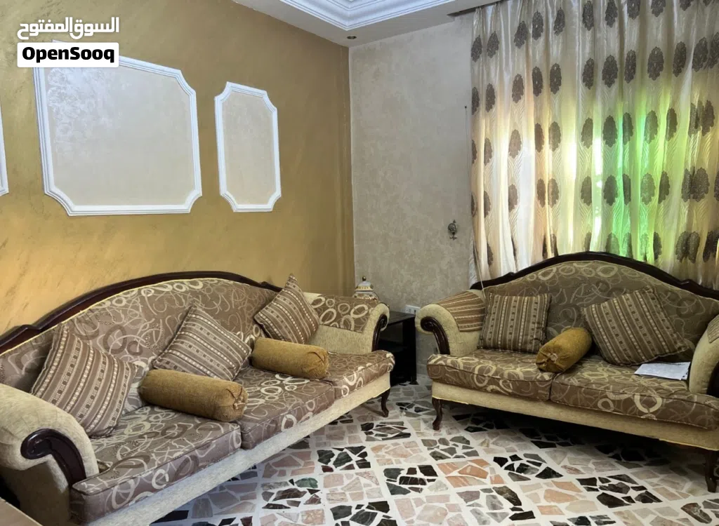 طقم كنب للبيع